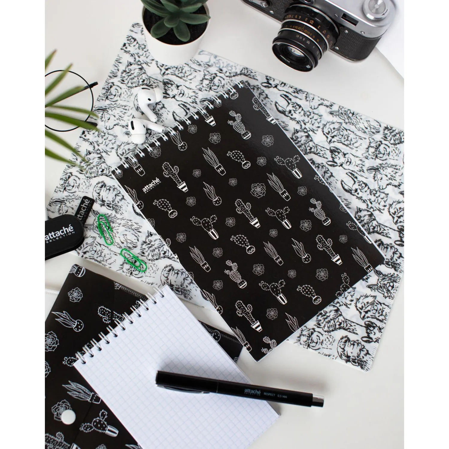 Блокнот А5,80л,кл,греб,карт.обл+УФ-лак Attache Selection LLAMAS черный - фото 10