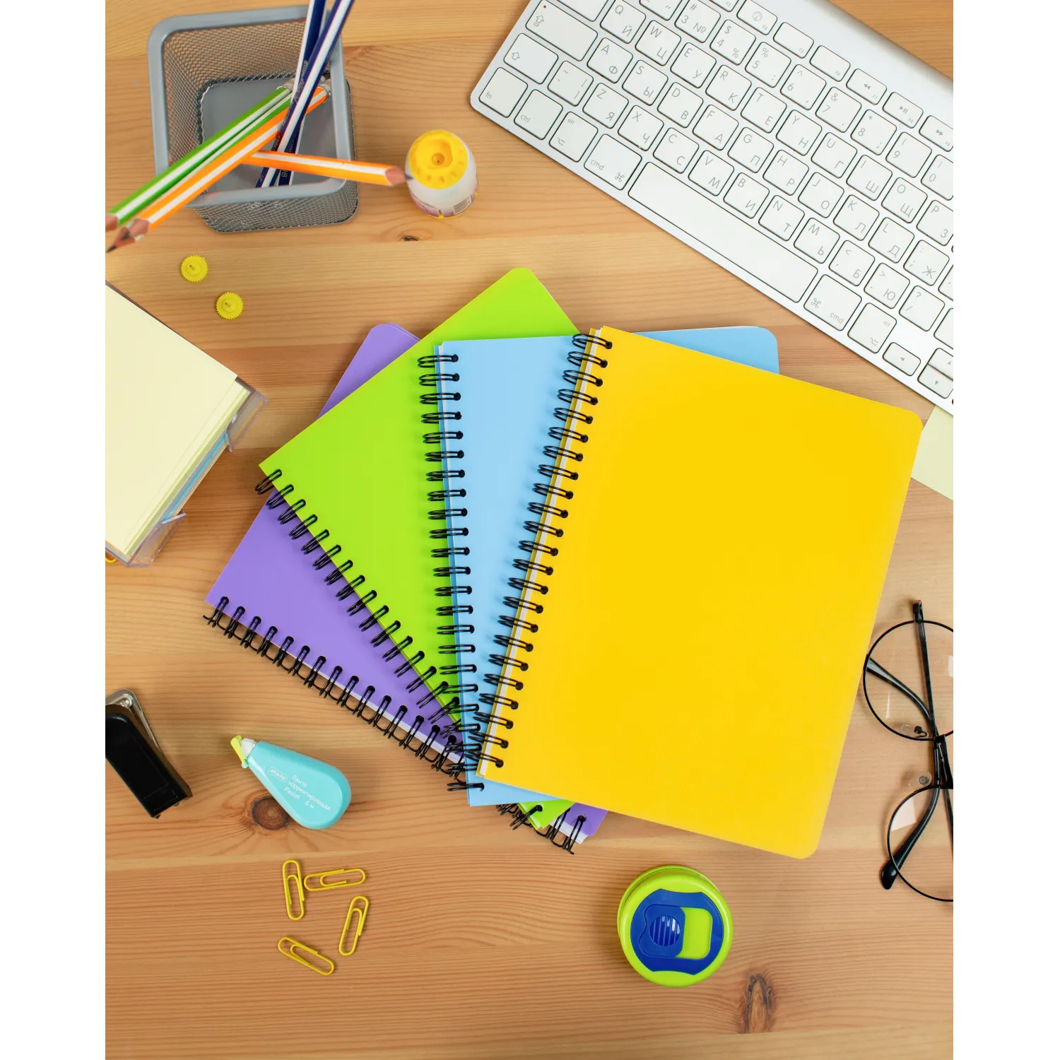 Бизнес-тетрадь А5,96л,кл,спир,пластик,тон.бл. Attache Bright colours Желтый - фото 12