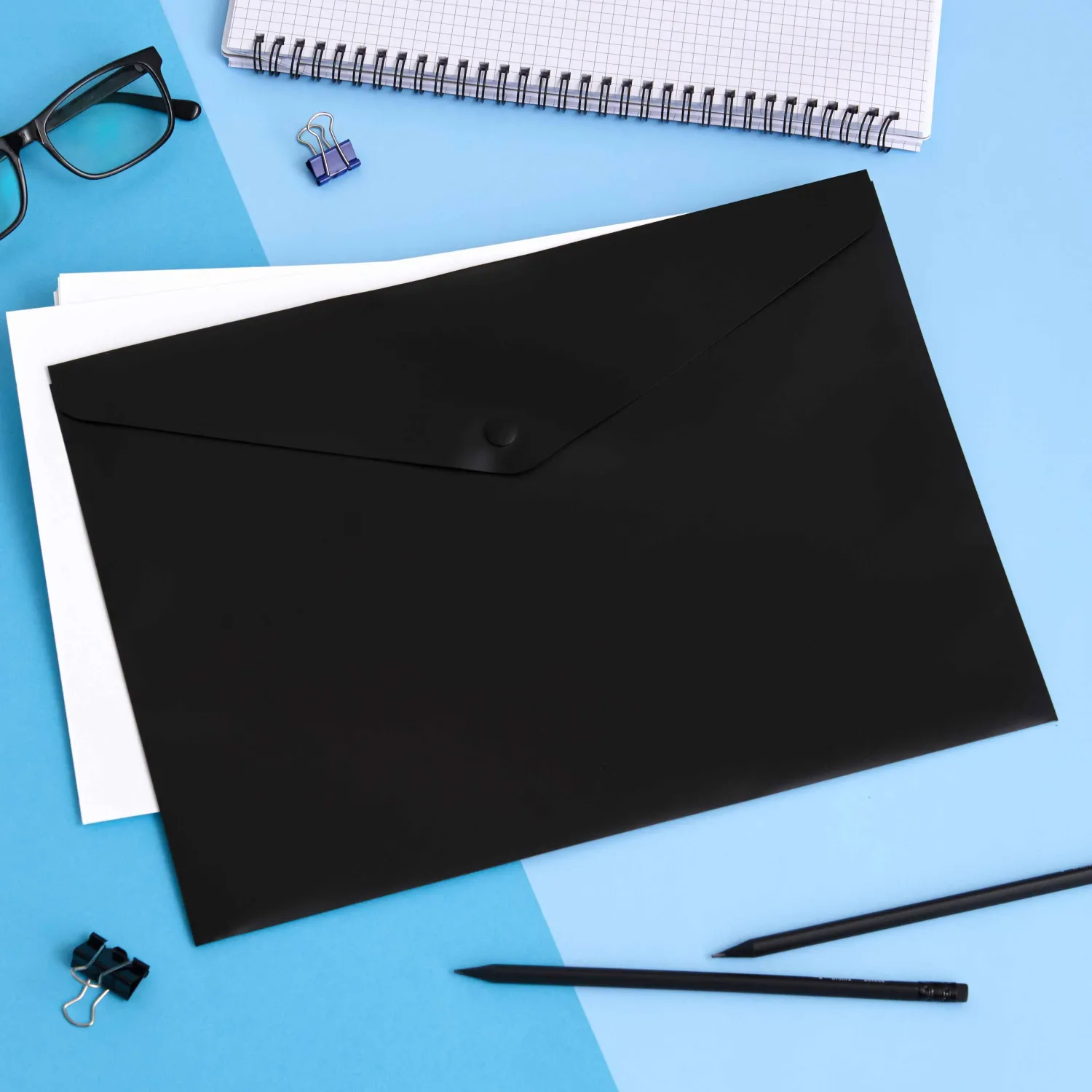 Папка-конверт на кнопке Attache А4, пл 180 мкм, 10шт/уп, черная непрозр Папка-конверт на кнопке Attache А4, пл 180 мкм, 10шт/уп, черная непрозр - фото 5