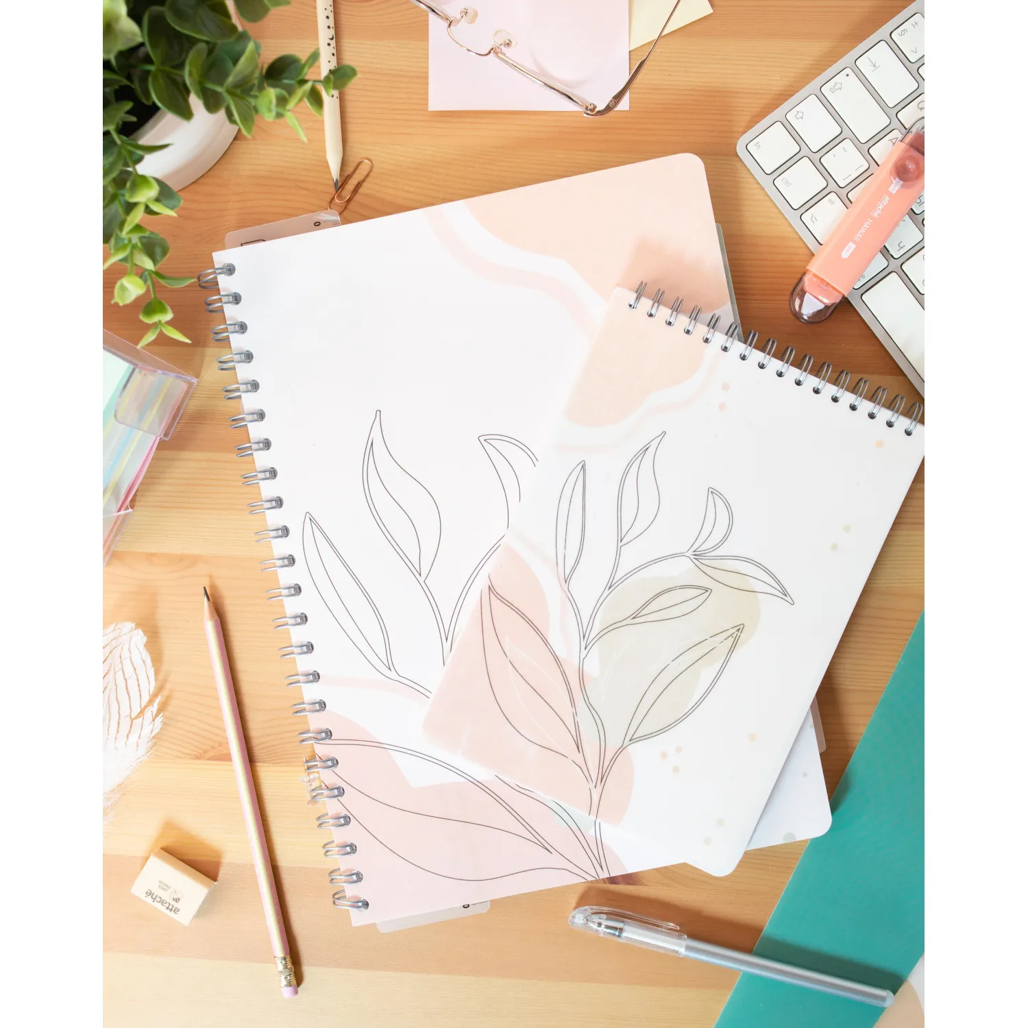 Бизнес-тетрадь 120л,клетка,А4 Flora 1,пласт.обл,серебр.спир,3раздел,линейка - фото 14