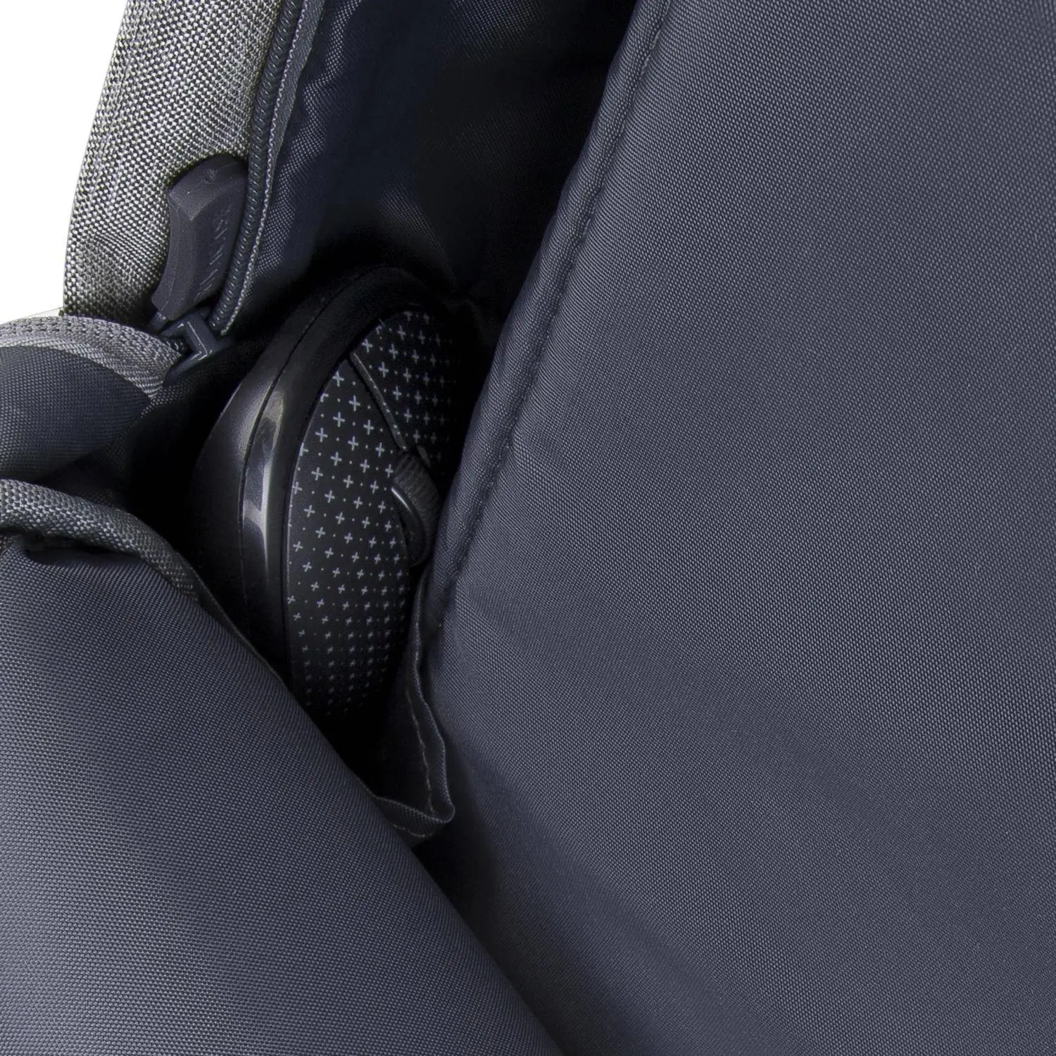 Рюкзак для ноутбука RIVACASE 7567 grey/dark blue 17.3/6 - фото 21