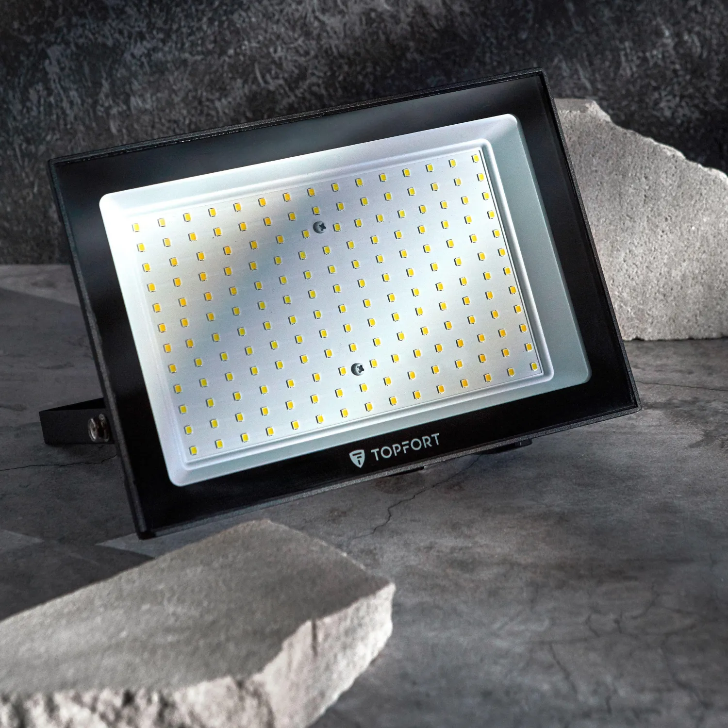 Прожектор светодиодный Topfort LED FL 150W 6500K IP65 - фото 12
