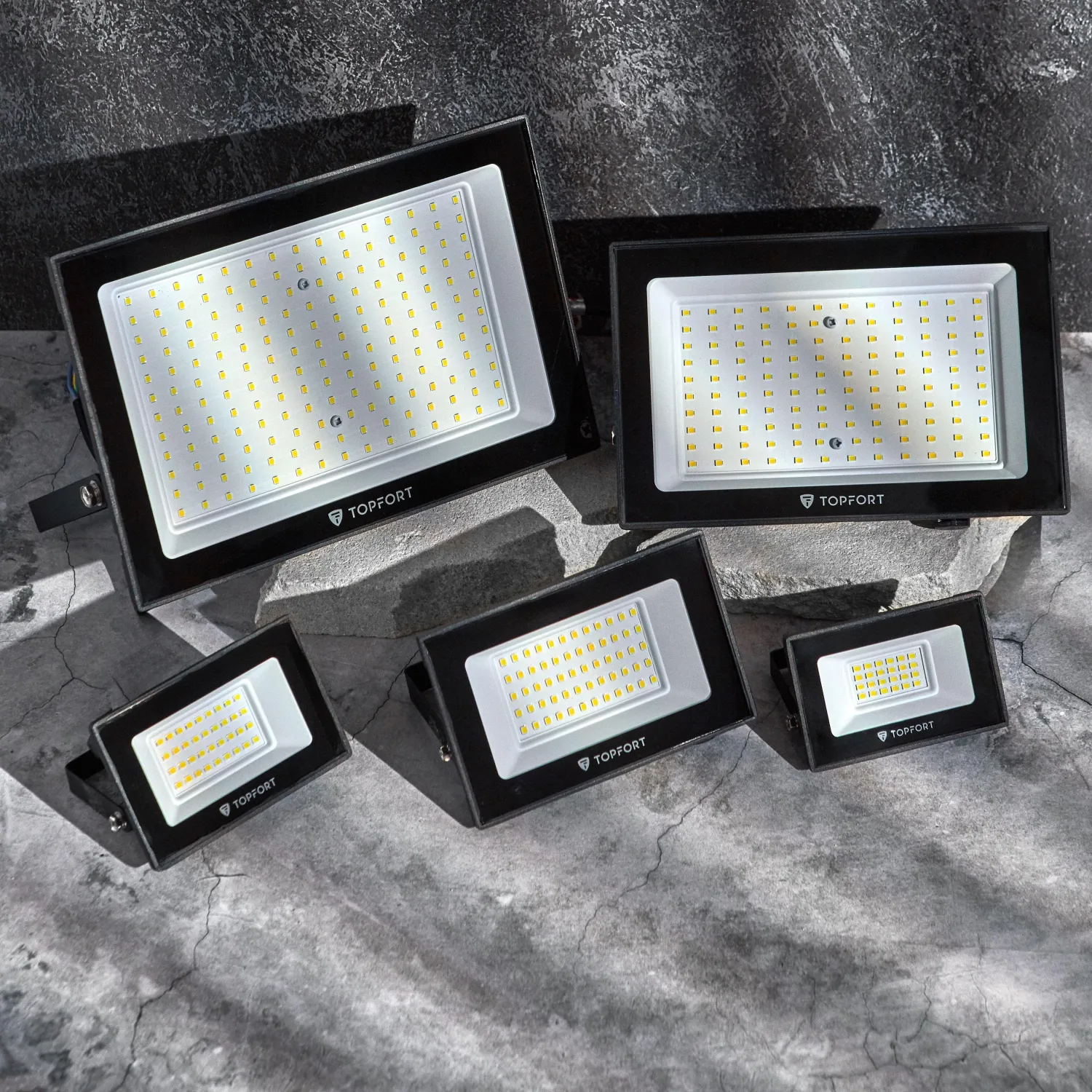 Прожектор светодиодный Topfort LED FL 150W 6500K IP65 - фото 13