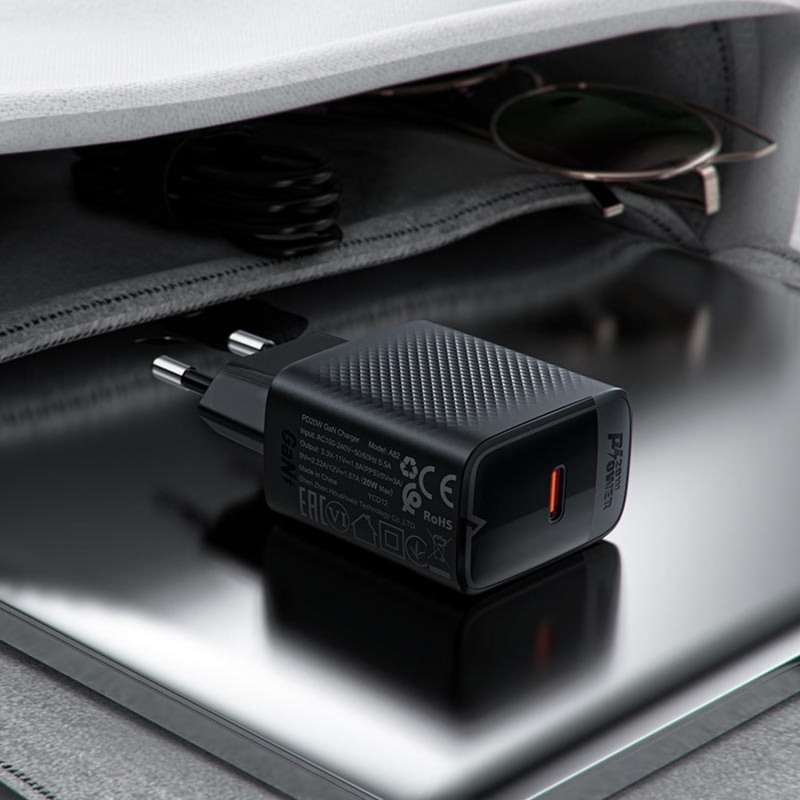 Зарядное устройство сетевое ACEFAST (AF-A82-BK) PD20W GaN single USB-C - фото 7