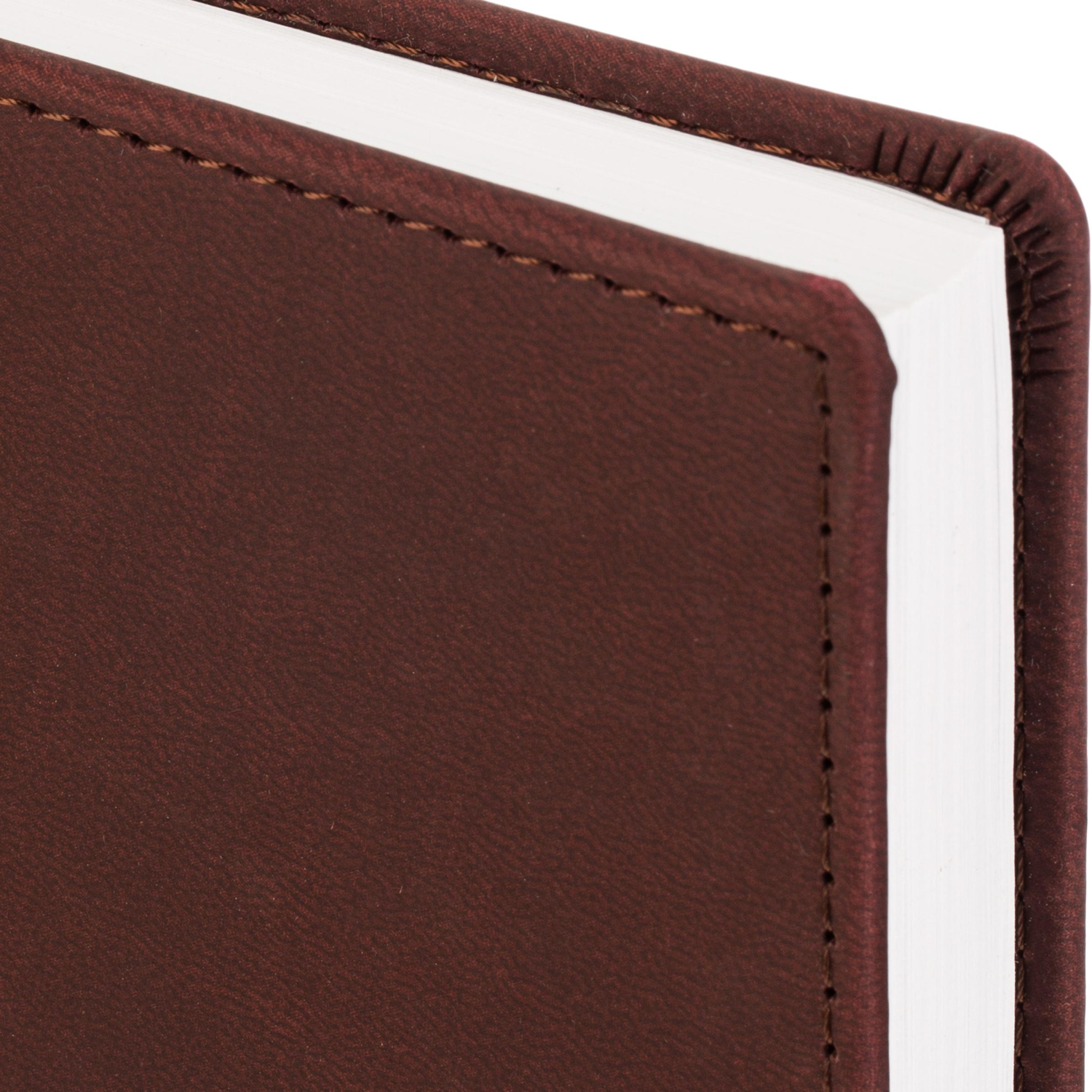 Ежедневник датированный 2026 А5+ VELVET бордовый 3-123/02 - фото 3