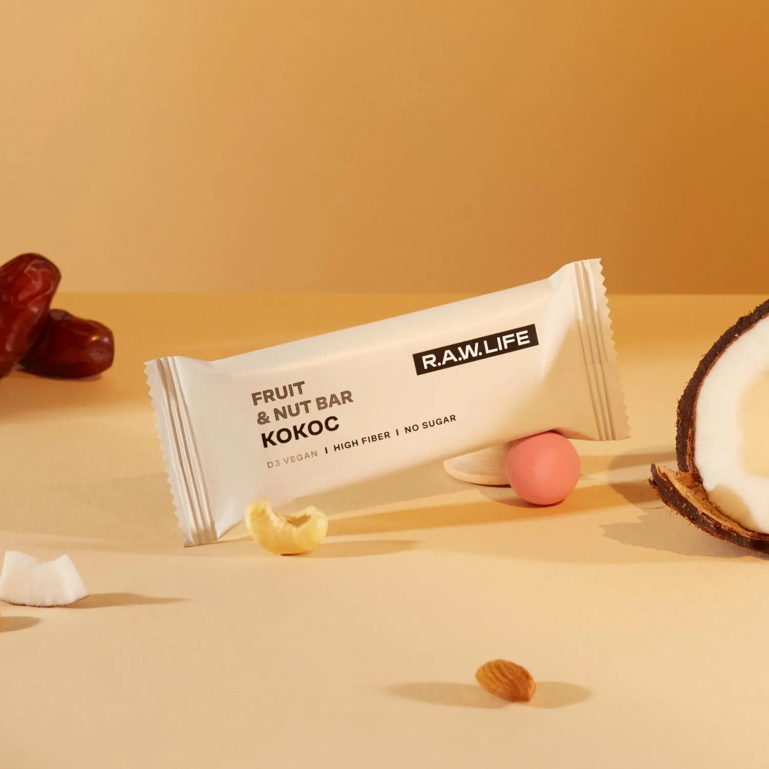 Батончик R.A.W.LIFE орехово-фруктовый Кокос, 47гx15шт/уп - фото 4