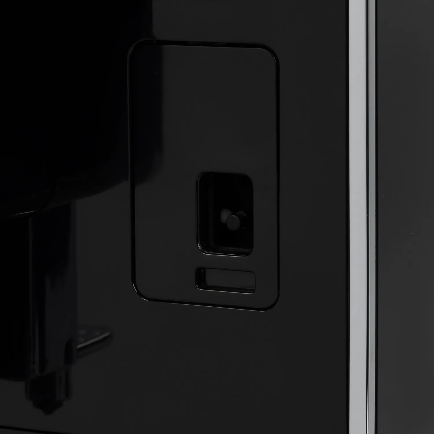 Кофемашина автоматическая BigTech DСМ308,с емк для м-ка,1,5л,зерн 300г,черн - фото 13