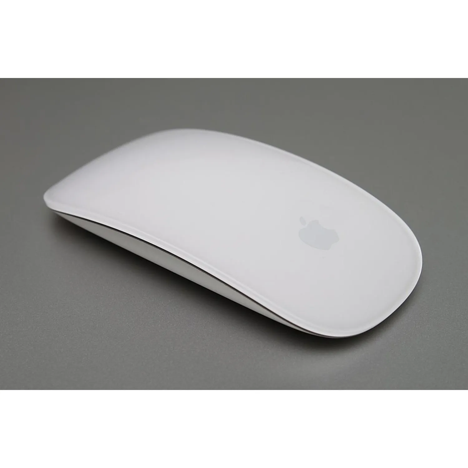 Мышь компьютерная Apple Magic Mouse бел Type-C MXK53ZA/A MXK53Z/A MXK53ZE/A - фото 4