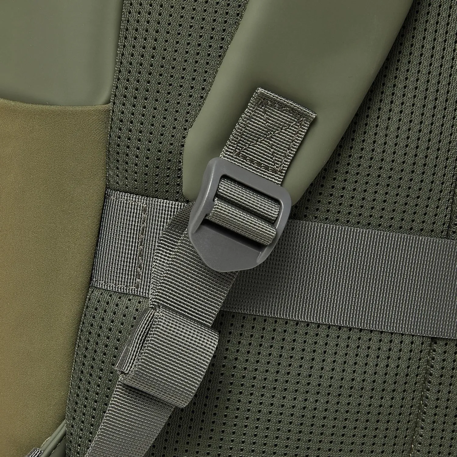 Рюкзак для ноутбука RIVACASE 7826 olive green Eden-ECO 17л, 14 /6 - фото 19