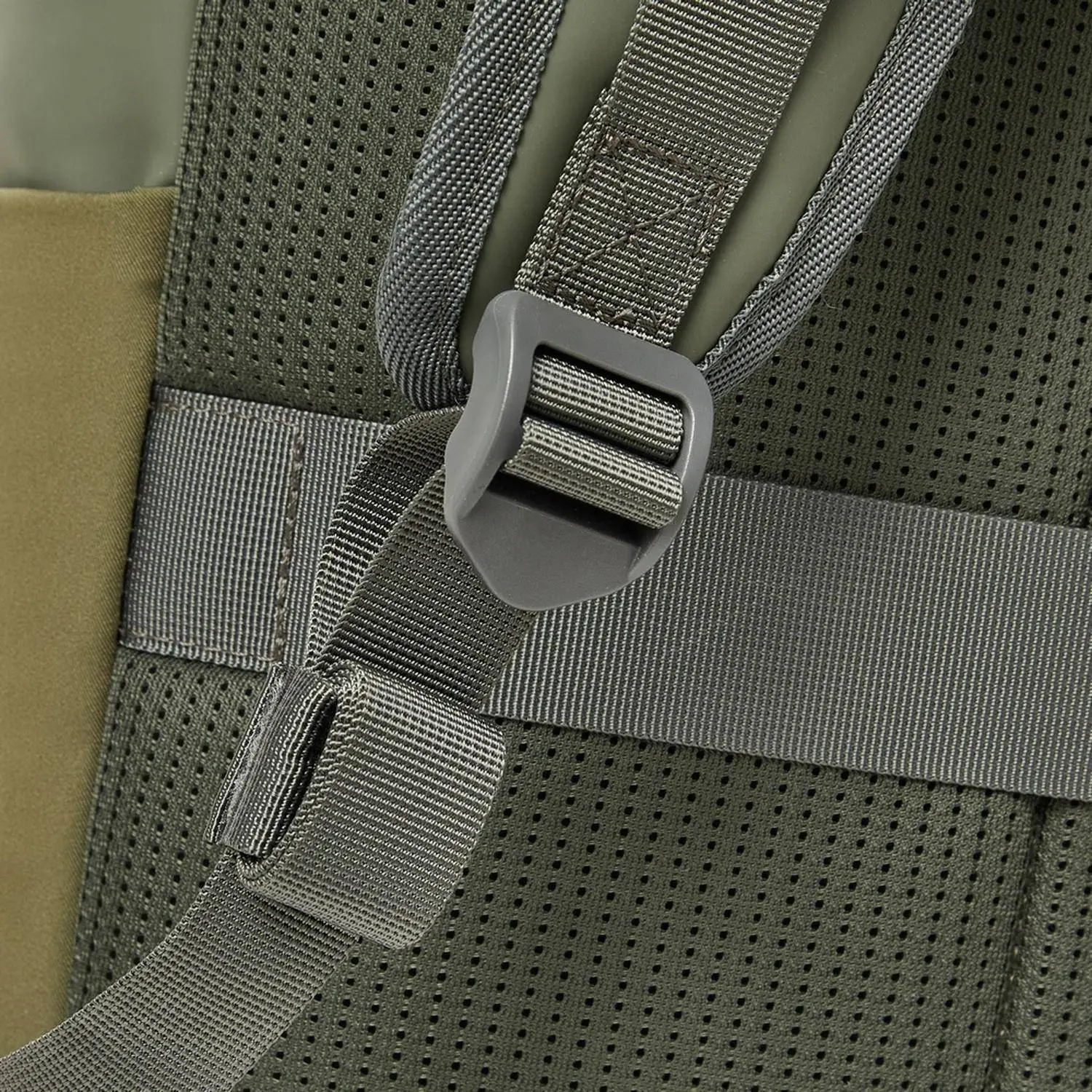 Рюкзак для ноутбука RIVACASE 7856 olive green Eden-ECO 20л, 15.6 /6 - фото 18