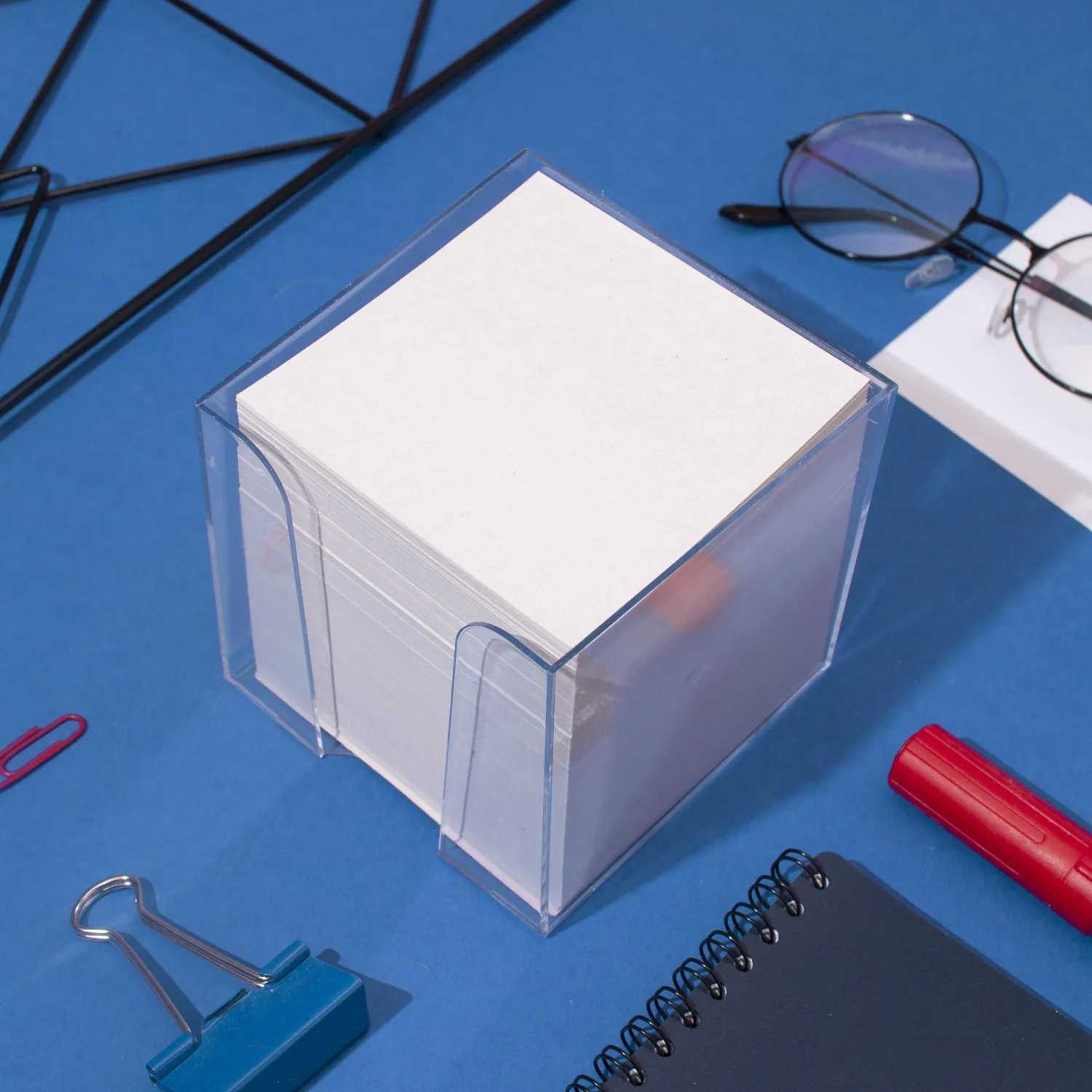 Блок для записей в подставке в стакане 9х9х9 белый - фото 5