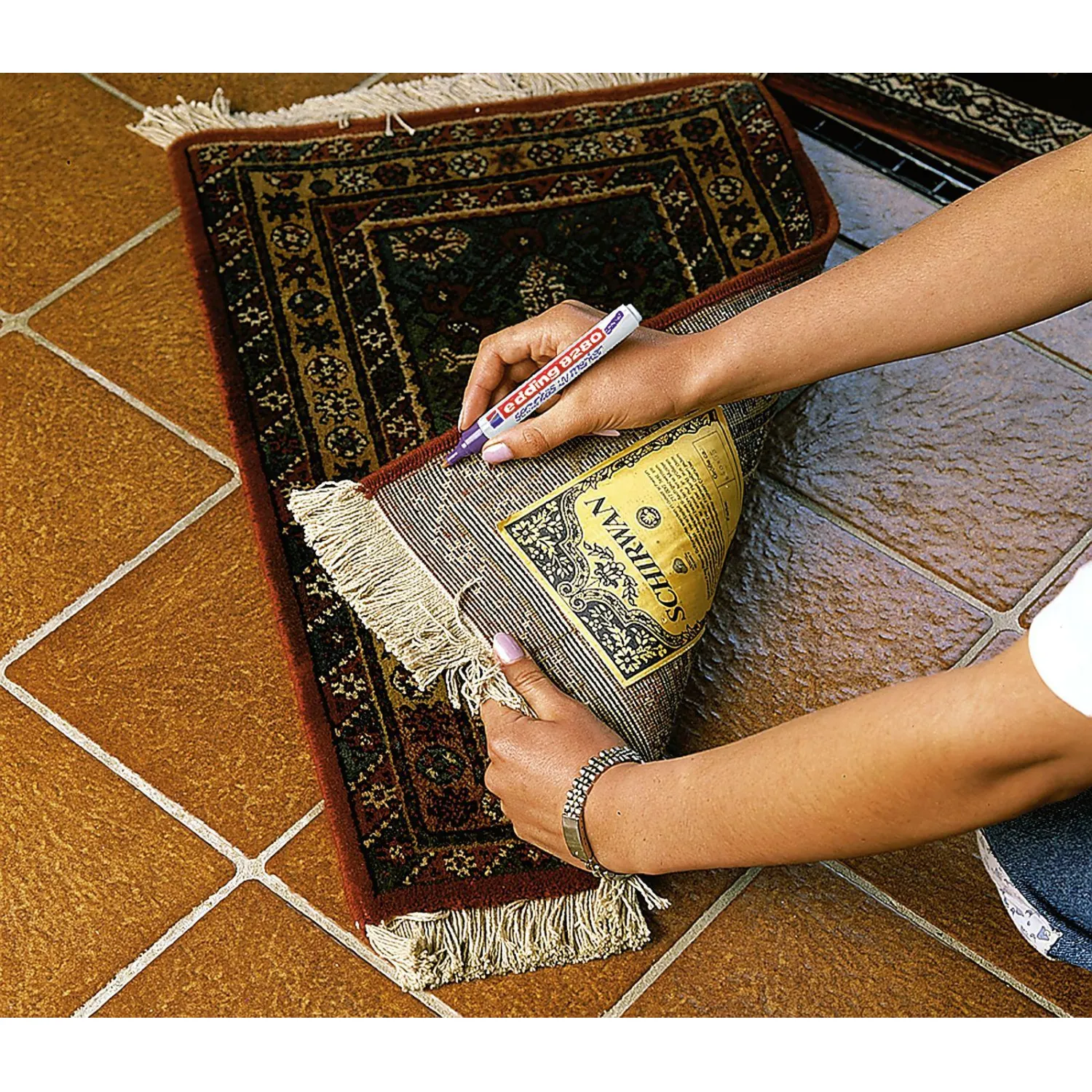 Маркер ультрафиолетовый EDDING E-8280 круглый наконечник 1,5-3мм - фото 3