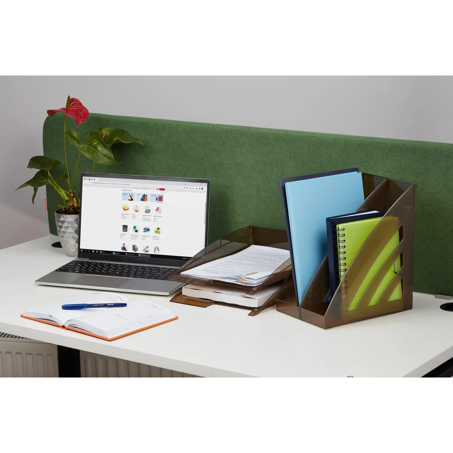 Лоток вертикальный Attache City 90мм тонирова - фото 2