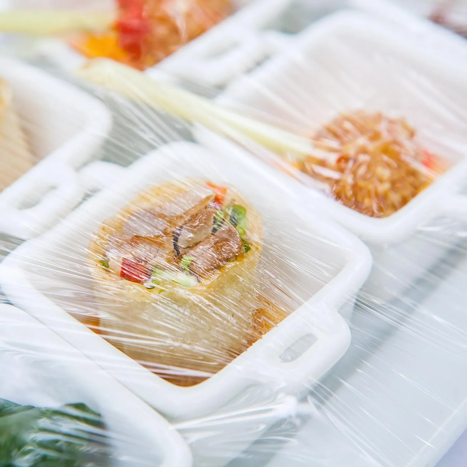 Пленка пищевая п/э 30см х 200м 7мкм прозрачная - фото 3