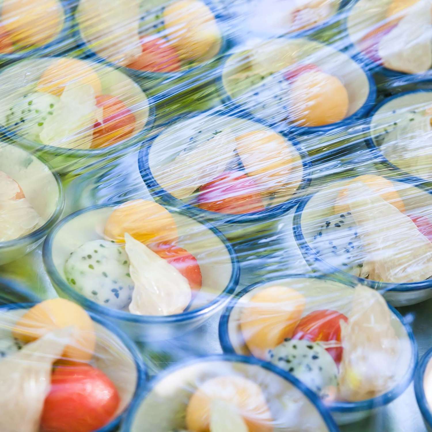 Пленка пищевая п/э 45см х 200м 7мкм прозрачная Пленка пищевая п/э 45см х 200м 7мкм прозрачная - фото 5