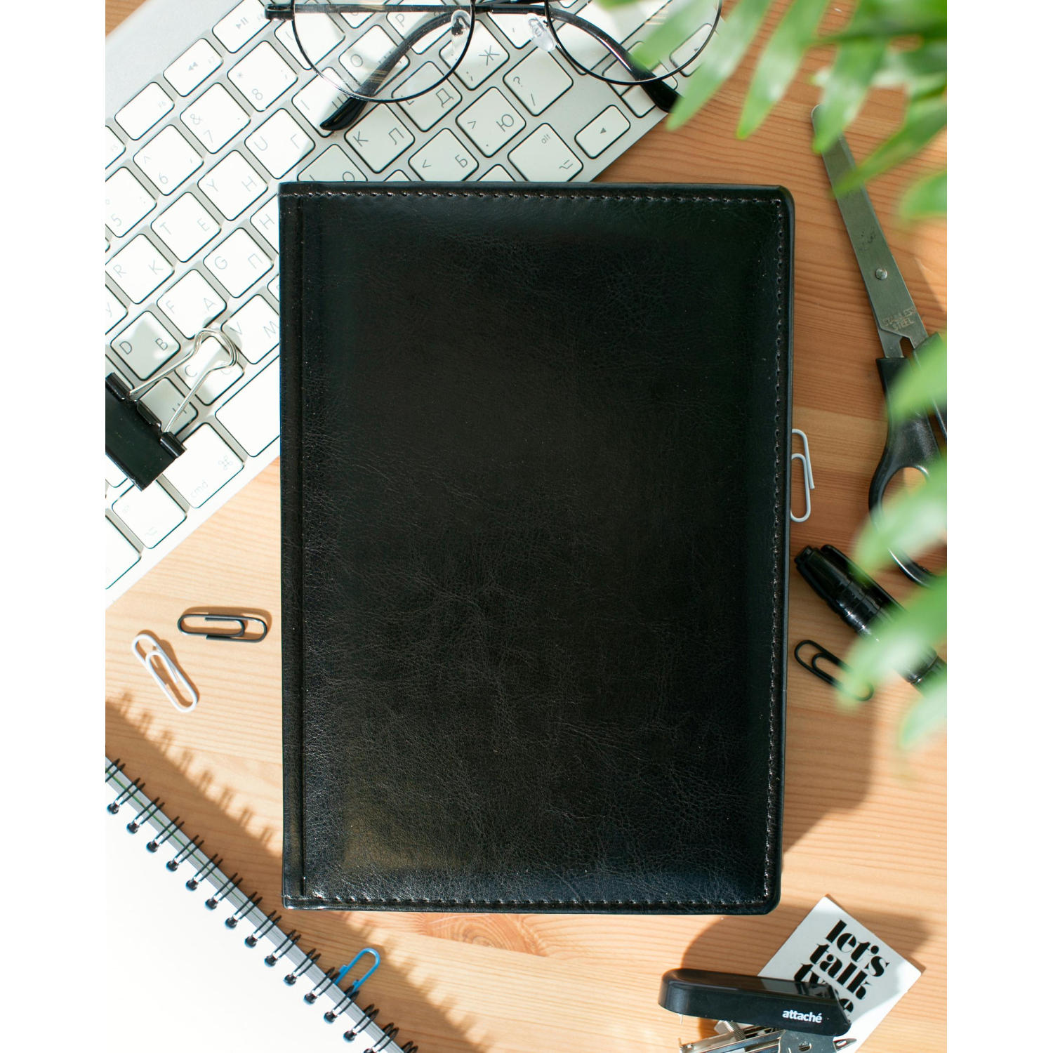 Ежедневник недатированный А5+, 136л, VELVET черный  3-115/04 - фото 4