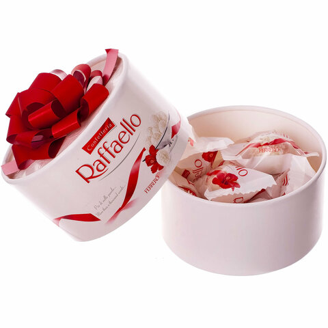 Конфеты RAFFAELLO с цельным миндальным орехом в кокосовой стружке, 200 г, торт, 9020000000363 - фото 1