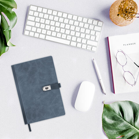 Ежедневник недатированный А5 152х220 мм BRAUBERG "Sirius", под кожу, застежка 160 л., серый, 116214 - фото 7