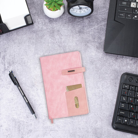 Ежедневник недатированный А5 138х213 мм BRAUBERG "Cowboy", под кожу, застежка 160 л., розовый, 116199 - фото 6