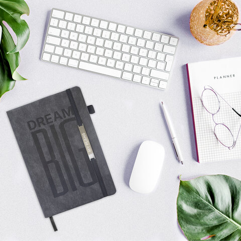 Ежедневник недатированный А5 138х213 мм BRAUBERG "BeStyle", под кожу, резинка, держатель, 160 л., графитовый, 116215 - фото 6