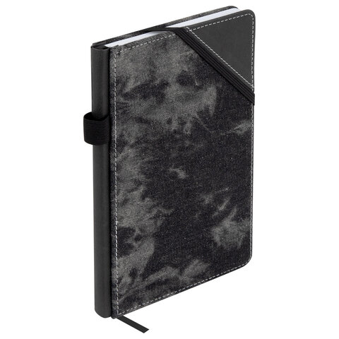 Блокнот А5 135x210 мм BRAUBERG "Denim", ткань/экокожа, резинка, держатель, 80 л., клетка, черный, 117140 - фото 1