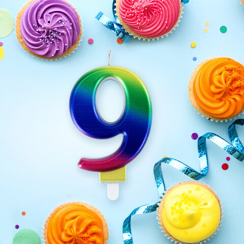 Свеча-цифра для торта "9" "Радужная", 9 см, ЗОЛОТАЯ СКАЗКА, с держателем, в блистере, 591442 - фото 2