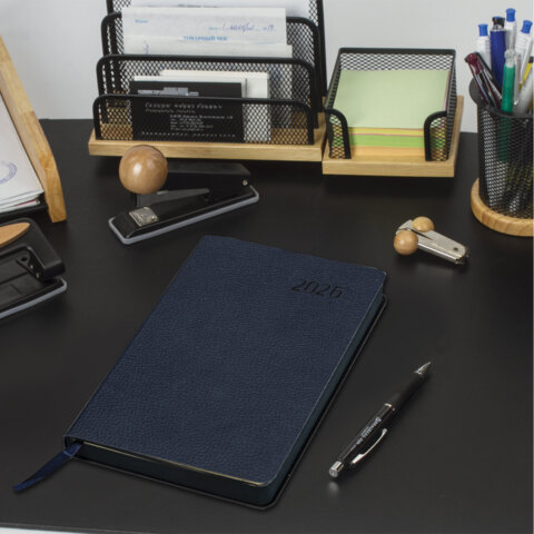Ежедневник датированный 2026 А5 138x213 мм, BRAUBERG "Stylish", под кожу, гибкий, темно-синий, 117096 - фото 5
