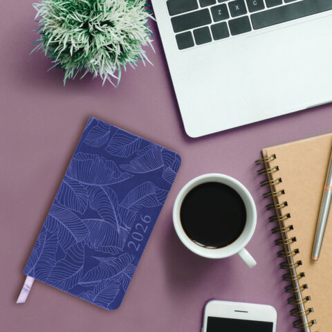 Еженедельник датированный 2026 МАЛЫЙ ФОРМАТ 95х155 мм, А6, BRAUBERG "Foliage", под кожу, сиреневый, 117201 - фото 5