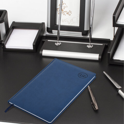 Еженедельник датированный 2026 БОЛЬШОЙ ФОРМАТ 210х297 мм, А4 BRAUBERG "Favorite", под кожу, синий, 117151 - фото 5