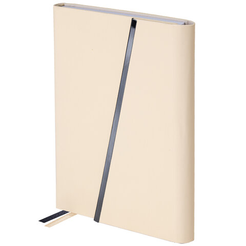 Ежедневник недатированный А5 145х213 мм BRAUBERG "Vogue", под кожу, магнитный клапан, 160 л., бежевый, 116226 - фото 1