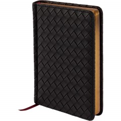 Ежедневник недатированный А6+  MAGNUM (ЧЕРНЫЙ) 3-688/01