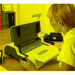 Брошюровщик Fellowes Pulsar-E, до300мм, А4 до15л./ до300л.,электр,пл.пруж - фото 6