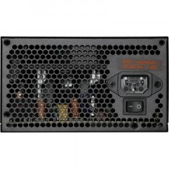 Блок питания Bloody (BD-PS750B)ATX 80+(20+4pin)APFC 120/fan 6xSATA RTL - фото 4
