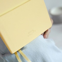 Ежедневник недатированный IF 140x200мм 160л мягк с рез Конфеты I1864/yellow - фото 6