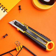 Нож промышленный 18 мм Attache Selection с возвр.пружиной, с резин.руч. - фото 9