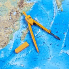 Готовальня Attache Selection Emotion 120 мм, 5 предметов  SC22005, пенал - фото 2