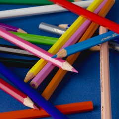 Карандаши цветные Faber-Castell "Замок", 24цв., шестигр., заточ., картон, европодвес Карандаши цветные Faber-Castell "Замок", 24цв., шестигр., заточ., картон, европодвес - фото 8
