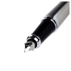Ручка перьевая Parker "Urban Metro Metallic CT" синяя, 0,8мм, подарочная упаковка Ручка перьевая Parker "Urban Metro Metallic CT" синяя, 0,8мм, подарочная упаковка - фото 4