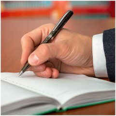 Ручка шариковая Delucci "Motivo" синяя, 1,0мм, корпус оружейный металл/серебро, поворот, подарочная упаковка Ручка шариковая Delucci "Motivo" синяя, 1,0мм, корпус оружейный металл/серебро, поворот, подарочная упаковка - фото 6