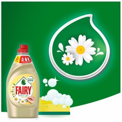 Средство для мытья посуды Fairy Нежные руки Ромашка и витамин Е 900мл Средство для мытья посуды Fairy Нежные руки Ромашка и витамин Е 900мл - фото 5