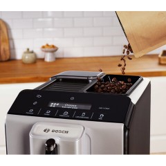 Кофемашина BOSCH TIE20301, 1300 Вт, объем 1,4 л, автокапучинатор, серебристая/черная Кофемашина BOSCH TIE20301, 1300 Вт, объем 1,4 л, автокапучинатор, серебристая/черная - фото 4