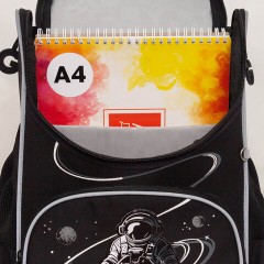 Ранец GRIZZLY анатомическая спинка, с мешком для обуви, для мальчиков, "SPACEMAN RACE", 33х25х13 см, RAm-585-4/1 Ранец GRIZZLY анатомическая спинка, с мешком для обуви, для мальчиков, "SPACEMAN RACE", 33х25х13 см, RAm-585-4/1 - фото 11