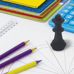 Ластики фигурные ЮНЛАНДИЯ "Шахматы" НАБОР 6 шт., черно-белые, 229593. - фото 3