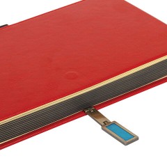 Скетчбук, слоновая кость 140 г/м2 130х210 мм, 80 л., КОЖЗАМ, застежка металл, BRAUBERG ART CLASSIC, "Inspiration", под кожу, красный, 116466 Скетчбук, слоновая кость 140 г/м2 130х210 мм, 80 л., КОЖЗАМ, застежка металл, BRAUBERG ART CLASSIC, "Inspiration", под кожу, красный, 116466 - фото 5