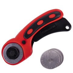 Нож раскройный роликовый 45 мм BRAUBERG PROFESSIONAL, 4 лезвия в комплекте, резиновые вставки, 238088 Нож раскройный роликовый 45 мм BRAUBERG PROFESSIONAL, 4 лезвия в комплекте, резиновые вставки, 238088 - фото 2