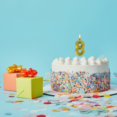 Свеча-цифра для торта "8" золотая с глиттером, 6 см, ЗОЛОТАЯ СКАЗКА, на шпажке, в блистере, 591421 - фото 3