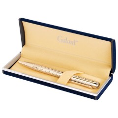 Ручка подарочная шариковая GALANT "Graven Gold", корпус золотистый с гравировкой, золотистые детали, пишущий узел 0,7 мм, синяя, 140466 Ручка подарочная шариковая GALANT "Graven Gold", корпус золотистый с гравировкой, золотистые детали, пишущий узел 0,7 мм, синяя, 140466 - фото 7