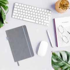 Блокнот А5 135x212 мм BRAUBERG "Edge", под кожу, резинка, держатель, 80 л., клетка, серый, 117146 - фото 7