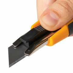 Нож универсальный мощный с возвратной пружиной BRAUBERG reSTART, трапециевидное лезвие, 238730 Нож универсальный мощный с возвратной пружиной BRAUBERG reSTART, трапециевидное лезвие, 238730 - фото 4