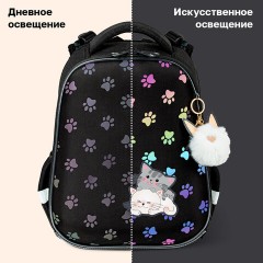 Ранец BRAUBERG LUMINOUS, 2 отделения, с брелоком, "Лапки", СВЕТЯЩИЙСЯ РИСУНОК, 38х29х16 см, 271366 - фото 14